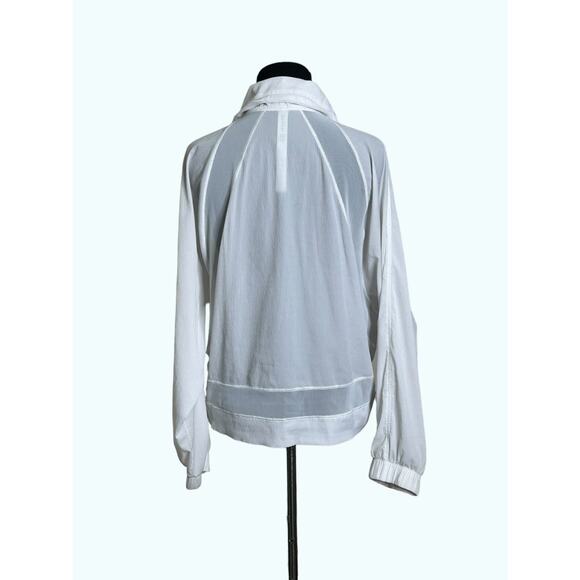 Lululemon white long sleeves lightweight jacket size 4 - Picture 2 of 12